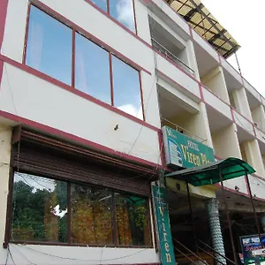 Hotel Viren Plaza, Agra (Uttar Pradesh)